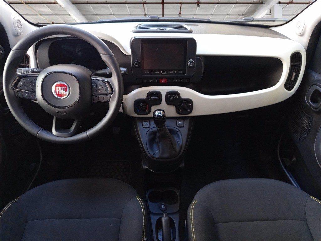 FIAT Pandina Cross 1.0 firefly hybrid s&s 70cv del 2025