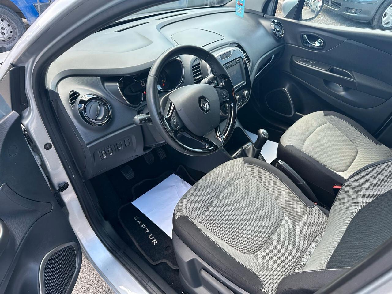 RENAULT CAPTUR 0.9TCE 90CV BENZINA 110MILAKM