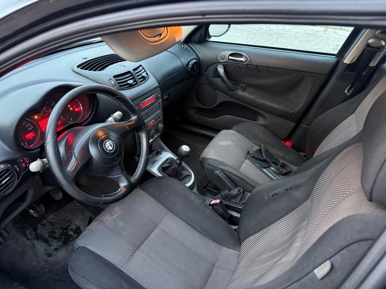 Alfa Romeo 147 1.9 JTD M-JET 16V 5 porte Dist.