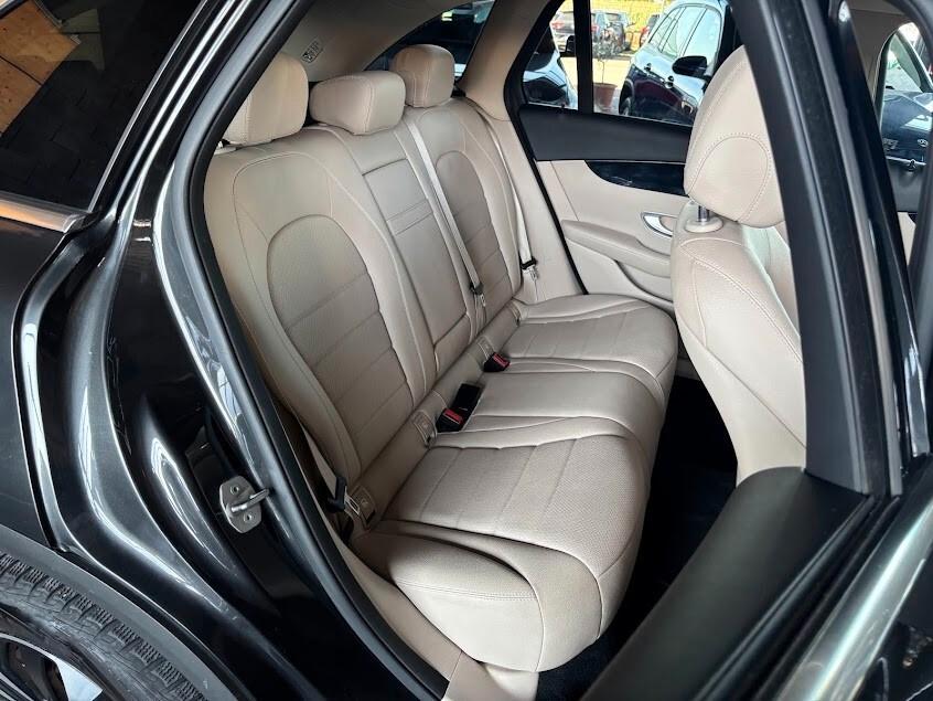 Mercedes-benz GLC 300 e 4Matic EQ-Power Business Extra IVA ESPOSTA