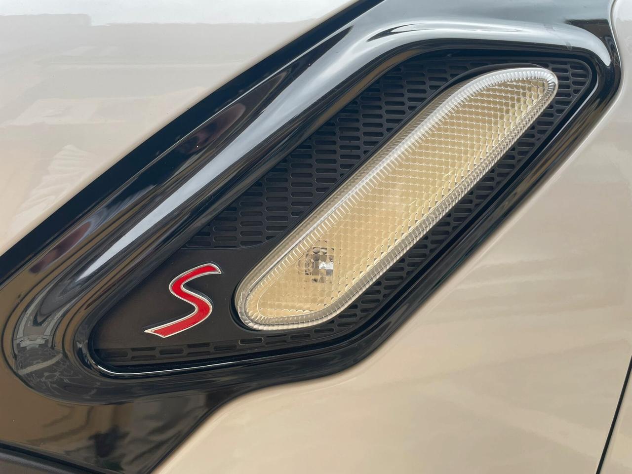 Mini Cooper SD Countryman 2.0