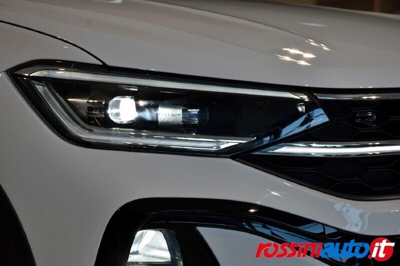 VOLKSWAGEN Taigo 1.0 TSI 116 CV DSG R-LINE + R18 + REARVIEW + TECH