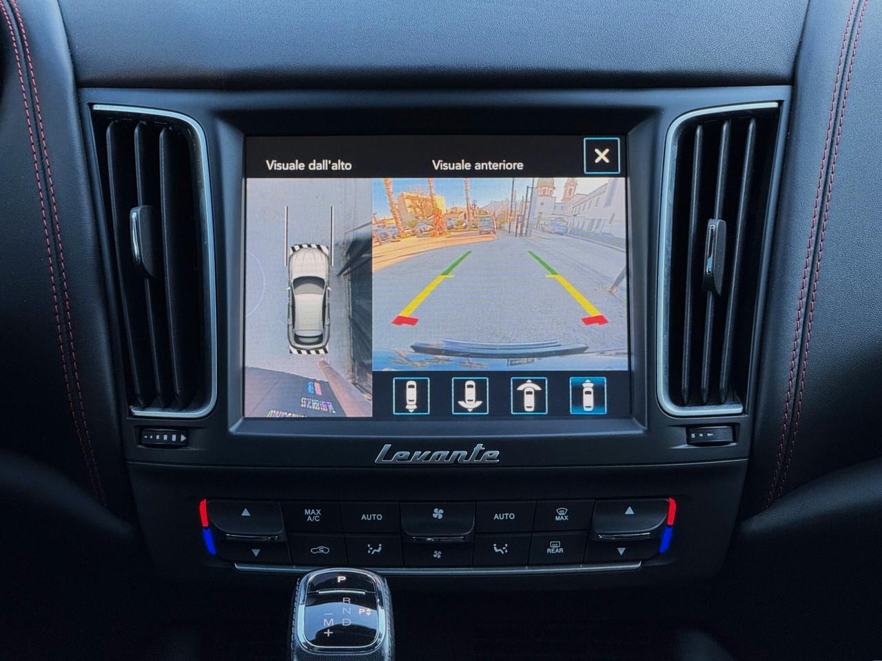 Maserati Levante 3.0 V6 Gransport 350CV TETTO 360