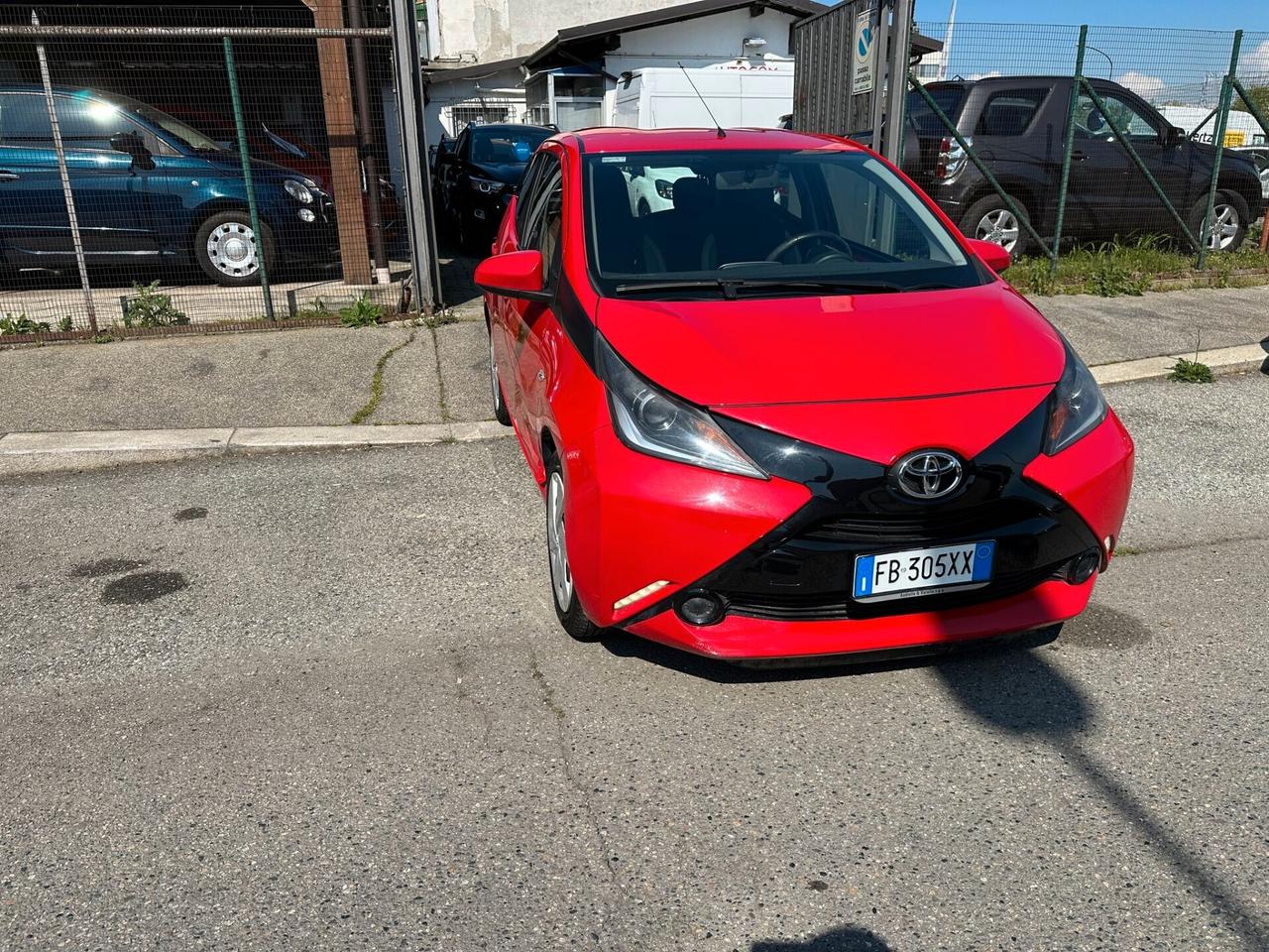 Toyota Aygo 1.0 VVT-i 69 CV 5 porte x-clusiv