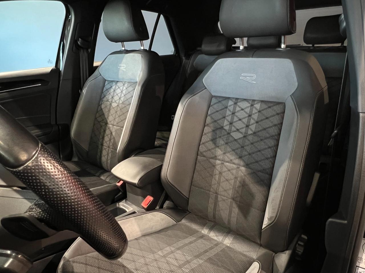 Volkswagen T-Roc 2.0 TDI 150 CV DSG R-Line