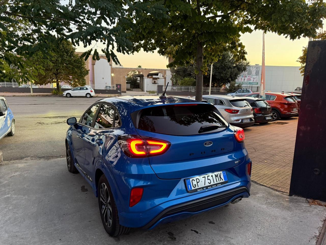 Ford Puma 1.0 km.38.000! ST-LINE EcoBoost Hybrid 125 CV