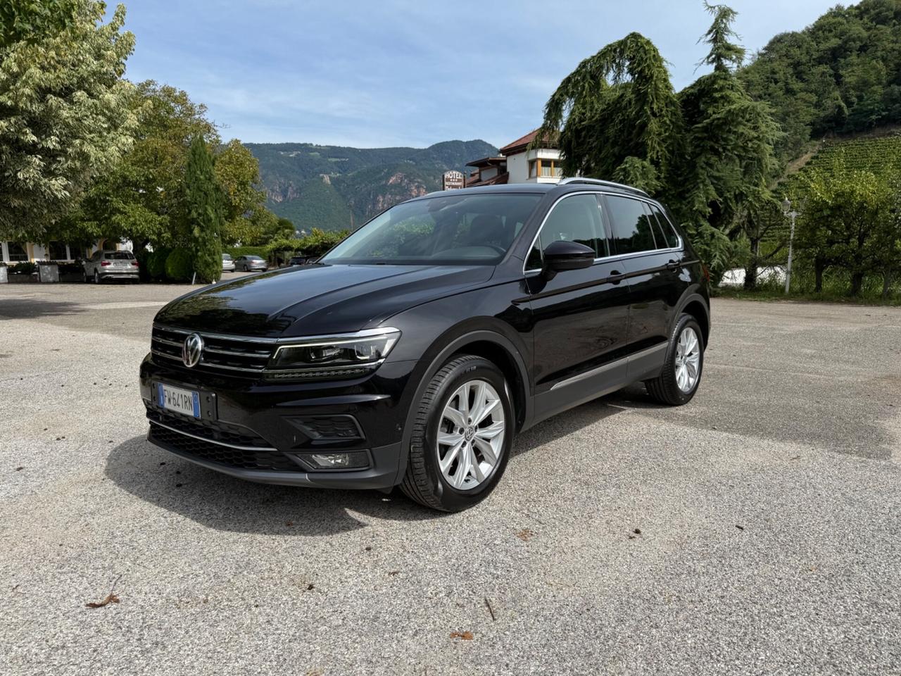 Volkswagen Tiguan 2.0 TDI SCR DSG 4MOTION Sport BMT