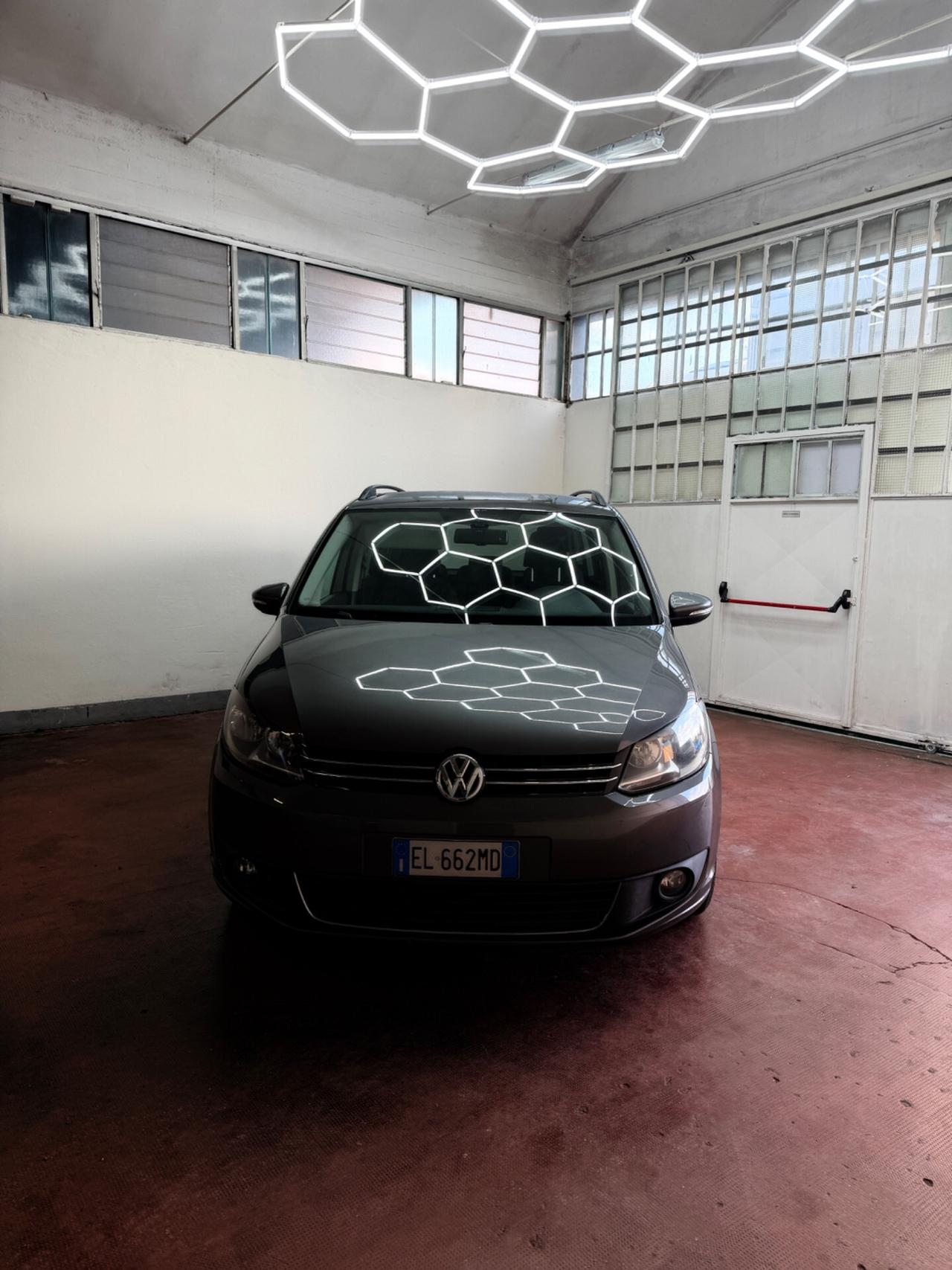 Volkswagen Touran 1.4 TSI Highline EcoFuel