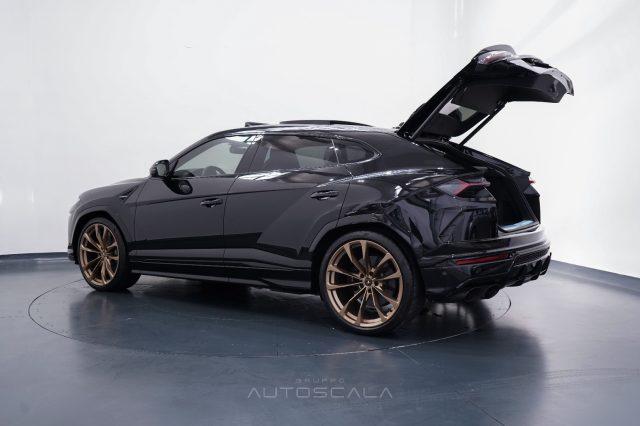 LAMBORGHINI Urus 4.0 650cv