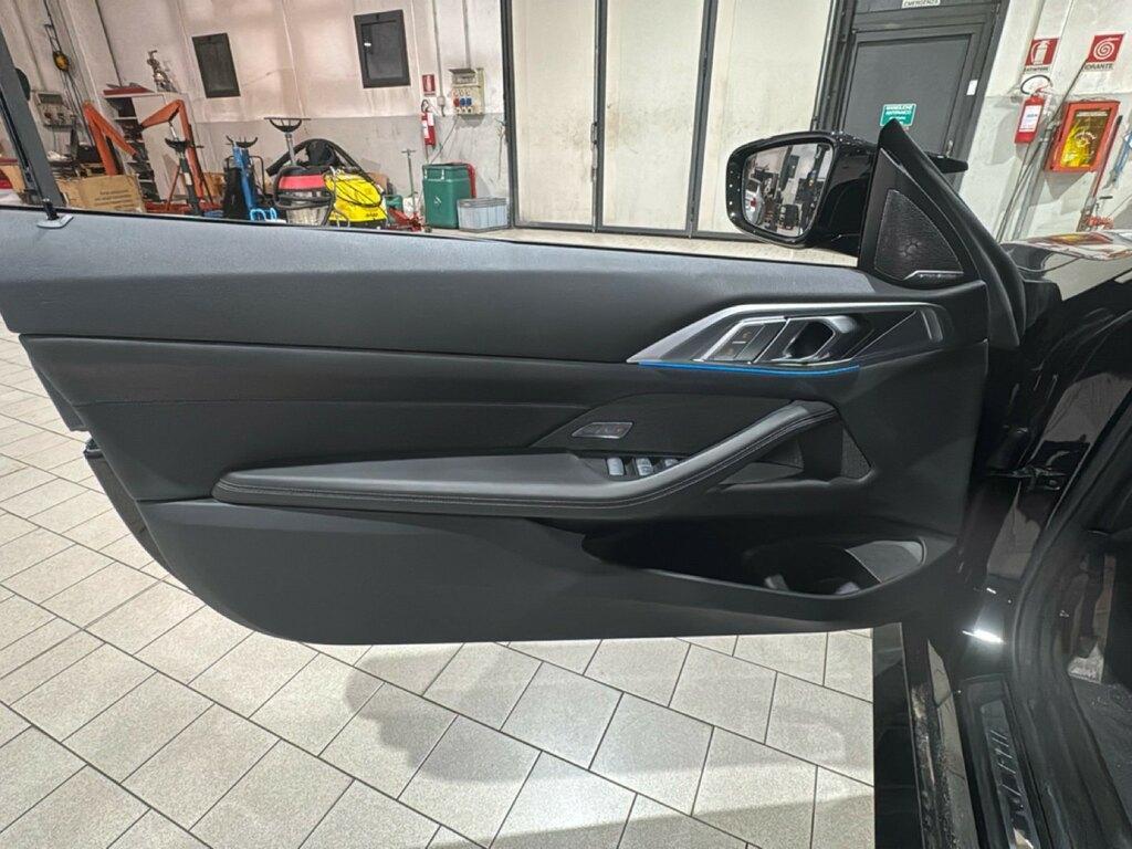 BMW M4 Cabrio 3.0 Competition M xDrive Steptronic