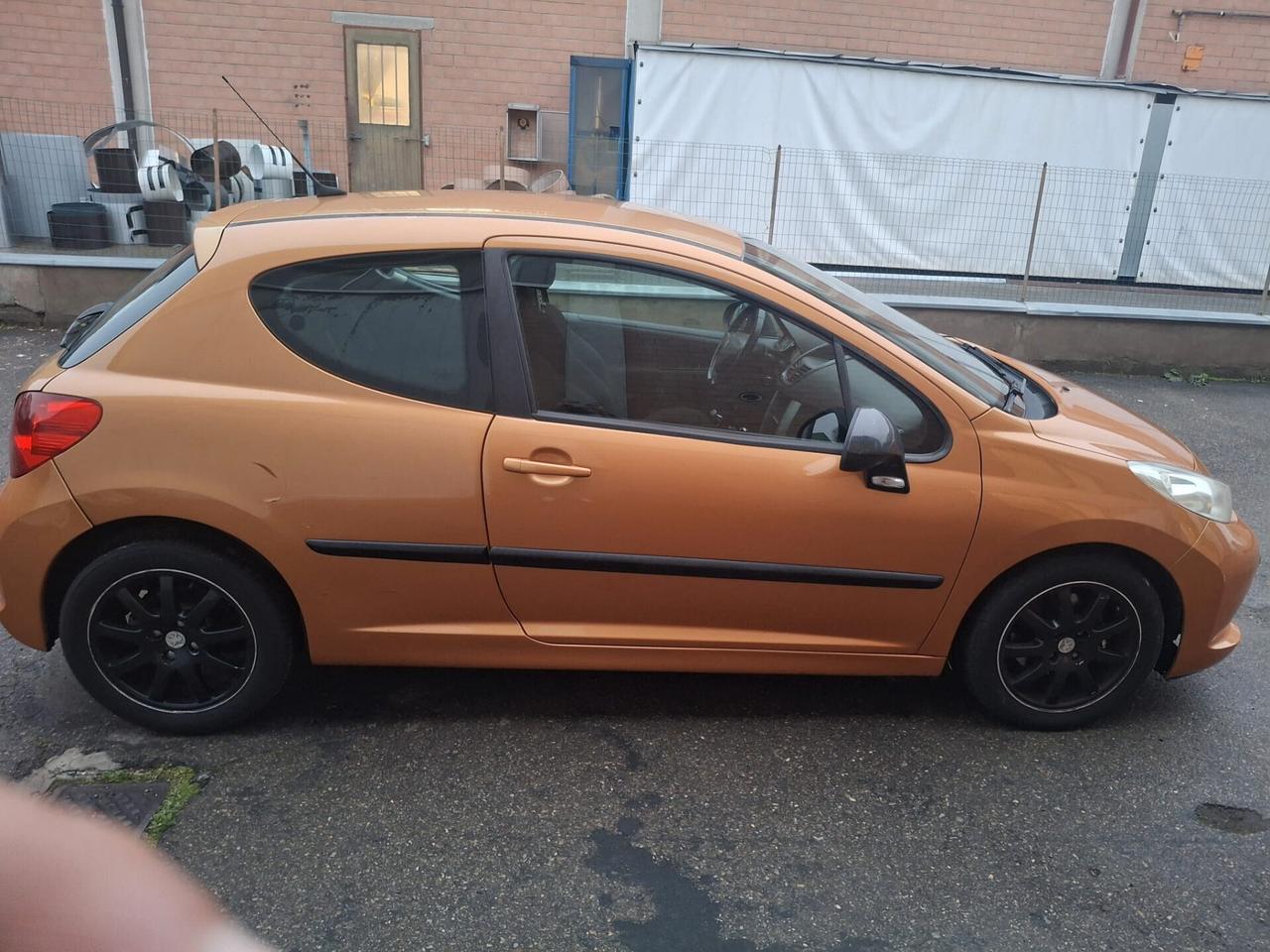 Peugeot 207 1.6 109CV 3p. XSI