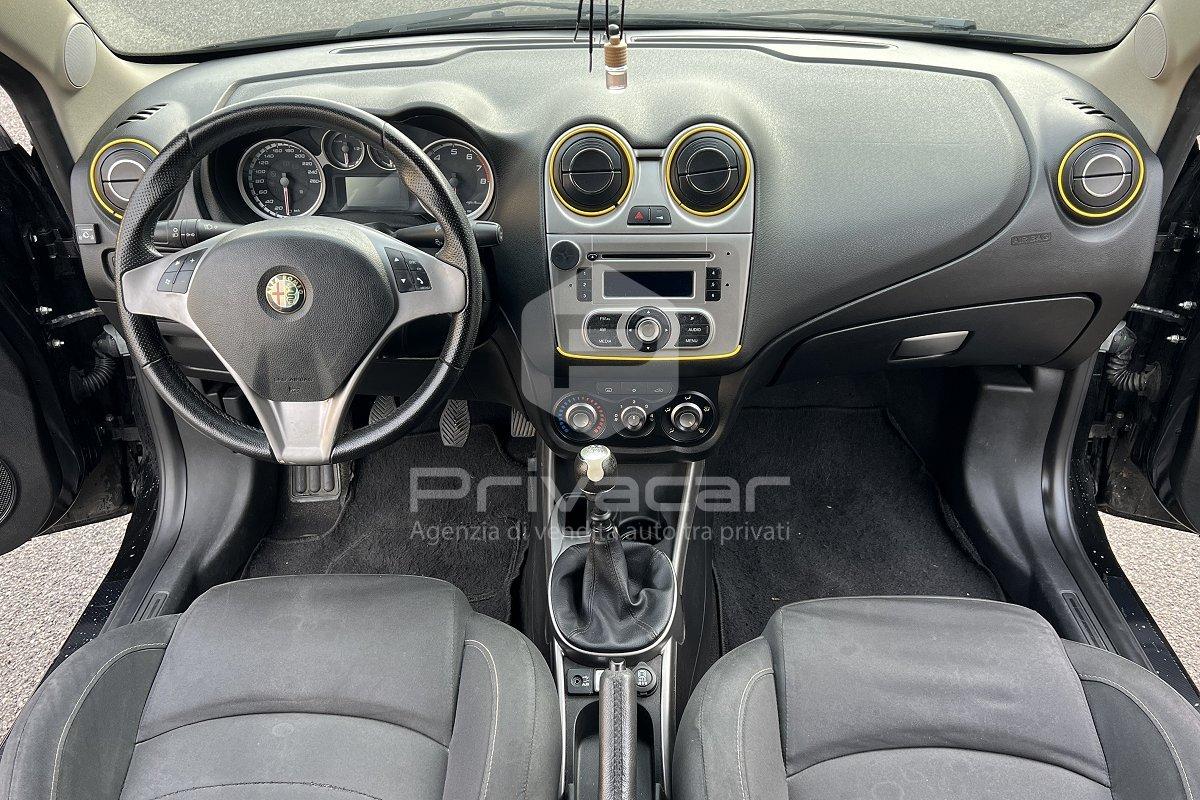 ALFA ROMEO MiTo 1.4 70 CV 8V Upload