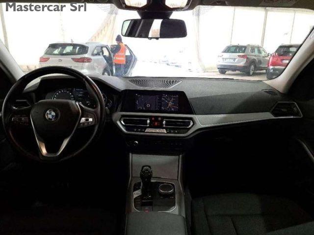 BMW 318 d Touring mhev 48V Business Advantage auto GF581SA