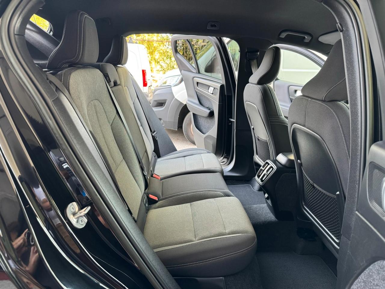 Volvo XC40 1.5 T2 Core GEARTRONIC UNIPROPR GARAN24