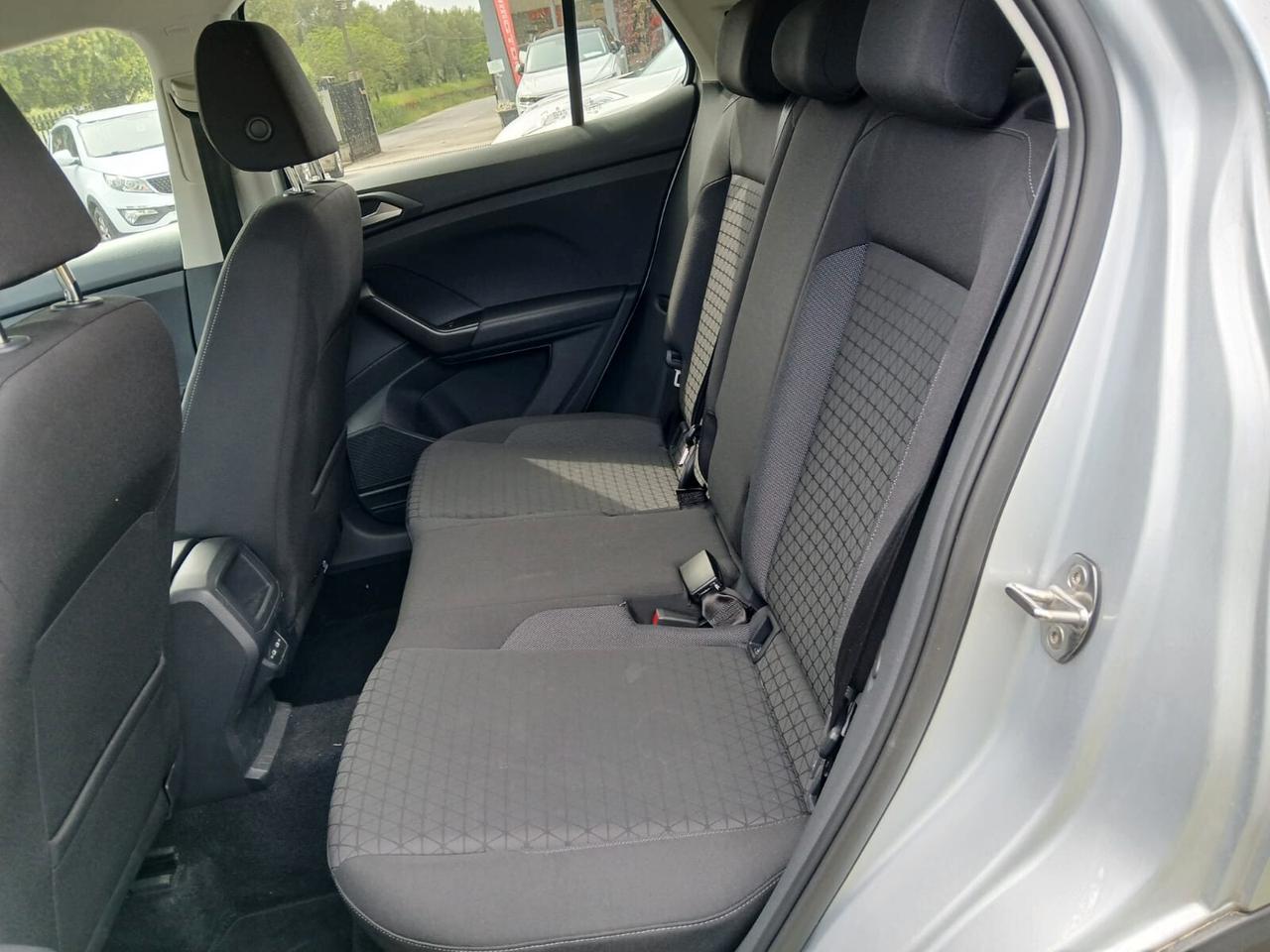 Volkswagen T-Cross 1.0 TSI 110 CV DSG Sport