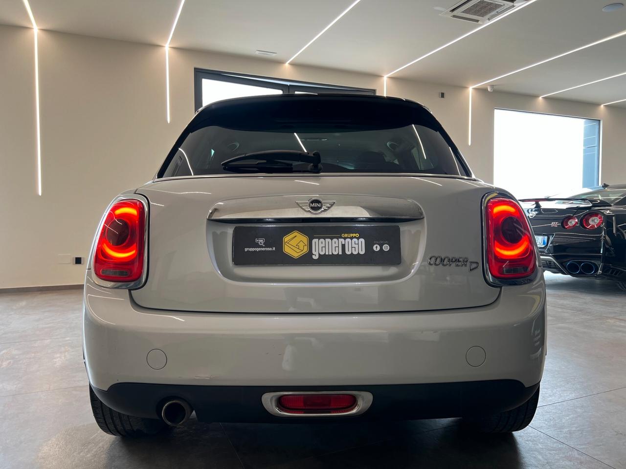 Mini 1.5 Cooper D 5 porte