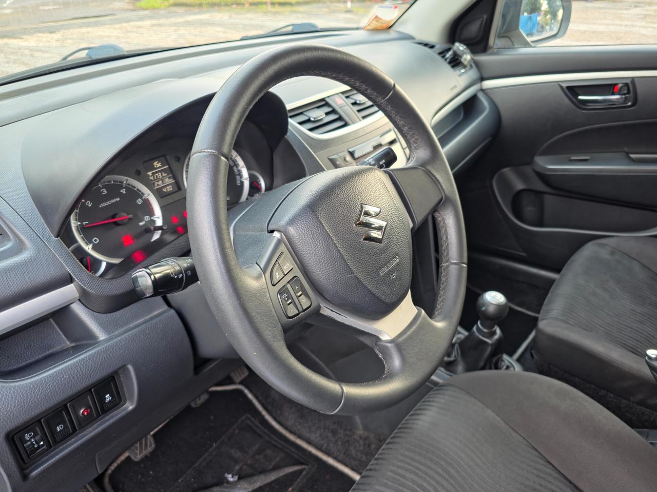 Suzuki Swift 1.3 DDiS 5 porte GL Top 2012-E5 Manuale NEO