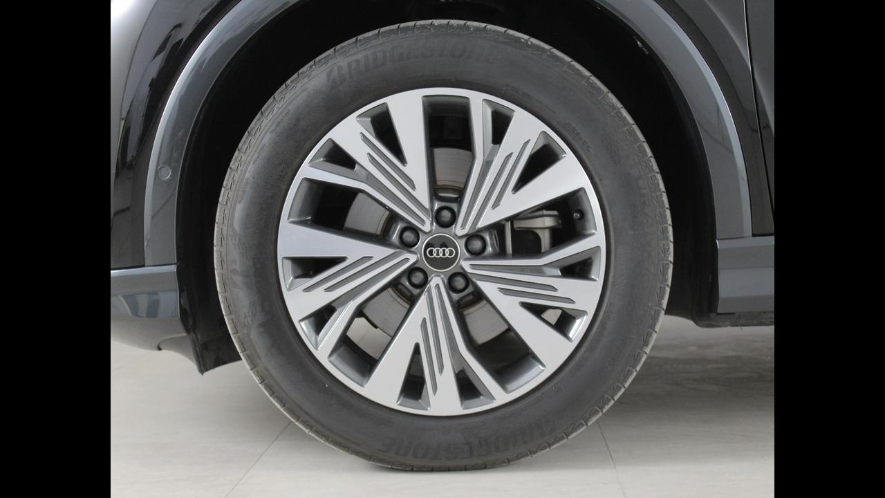 AUDI Q4 Sportback e-tron - Q4 Sportback e-tron 35 Business Advanced