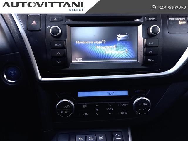 TOYOTA Auris Touring Sports 1.8 Hybrid Lounge CVT