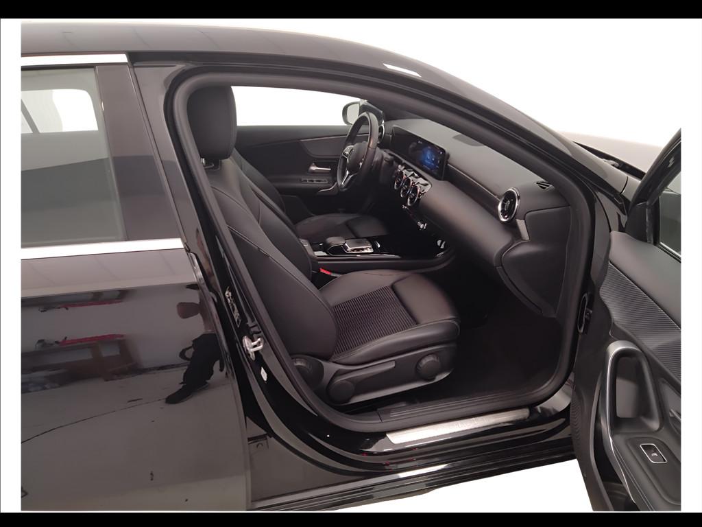 Mercedes-Benz Classe A - W177 2018 - A 180 d Sport Extra auto