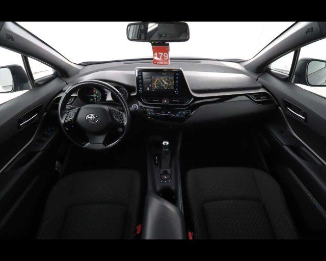 TOYOTA C-HR 1.8 Hybrid E-CVT Business