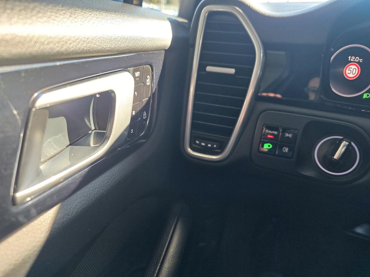 Porsche Cayenne 3.0 V6 Sport Chrono