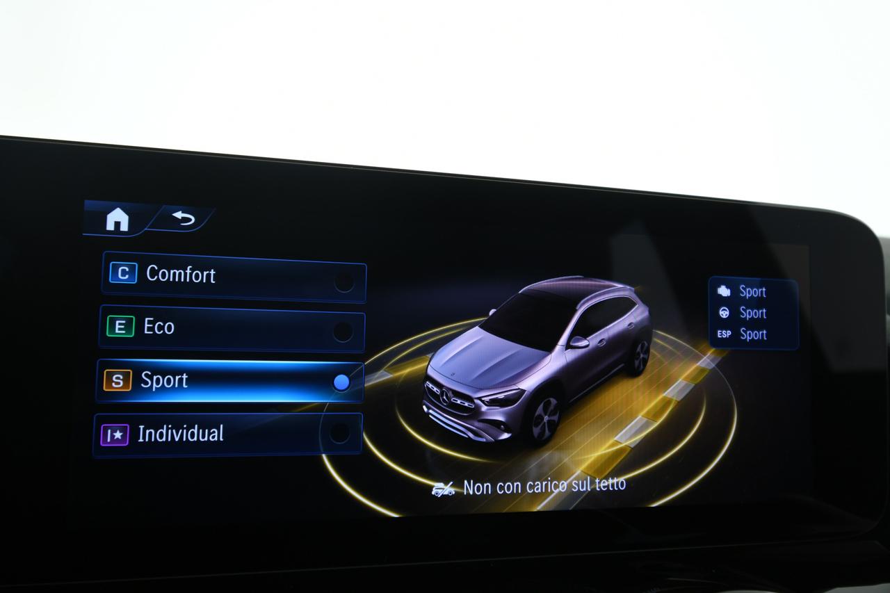 Mercedes-Benz GLA 180 d Advanced auto NEOPATENTATI+CAMERA+LED