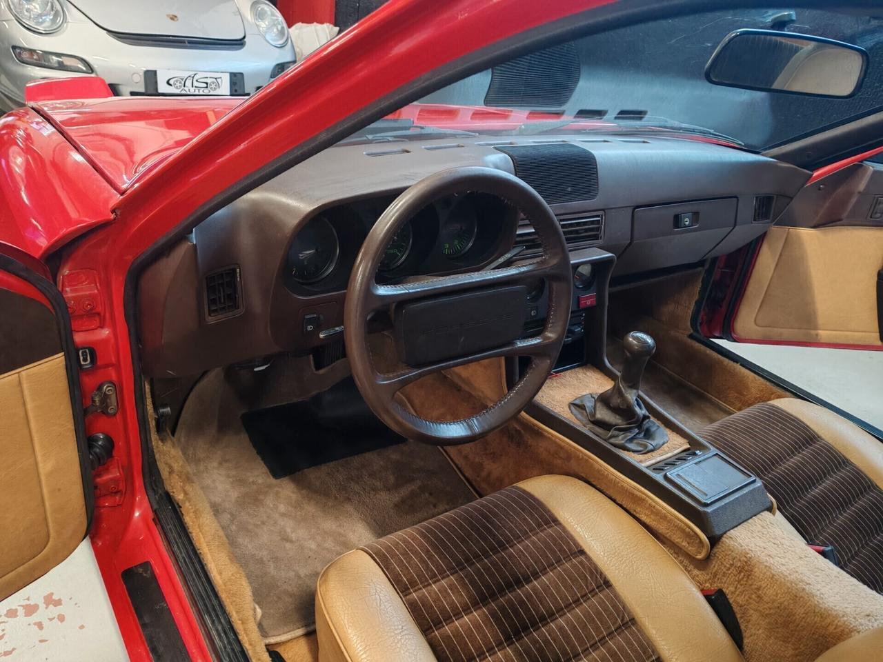 Porsche 924 Turbo 2.0