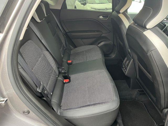 RENAULT Captur Blue dCi 115 CV EDC Initiale Paris