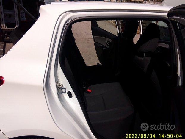 Toyota Yaris 1000
