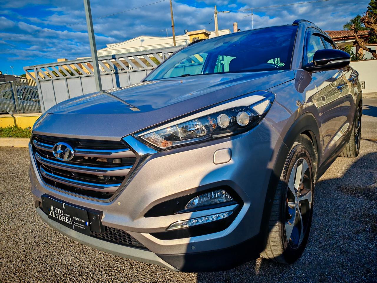 Hyundai Tucson 1.7 CRDi Tetto Pelle navig cam