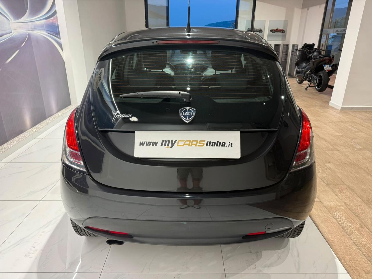 Lancia Ypsilon 1.2 69 CV 5 porte Elle