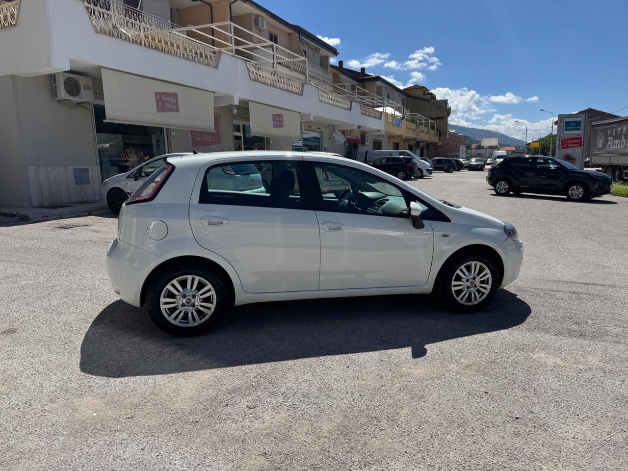 Fiat Punto 1.3 MJT II 75 CV 5 porte Lounge