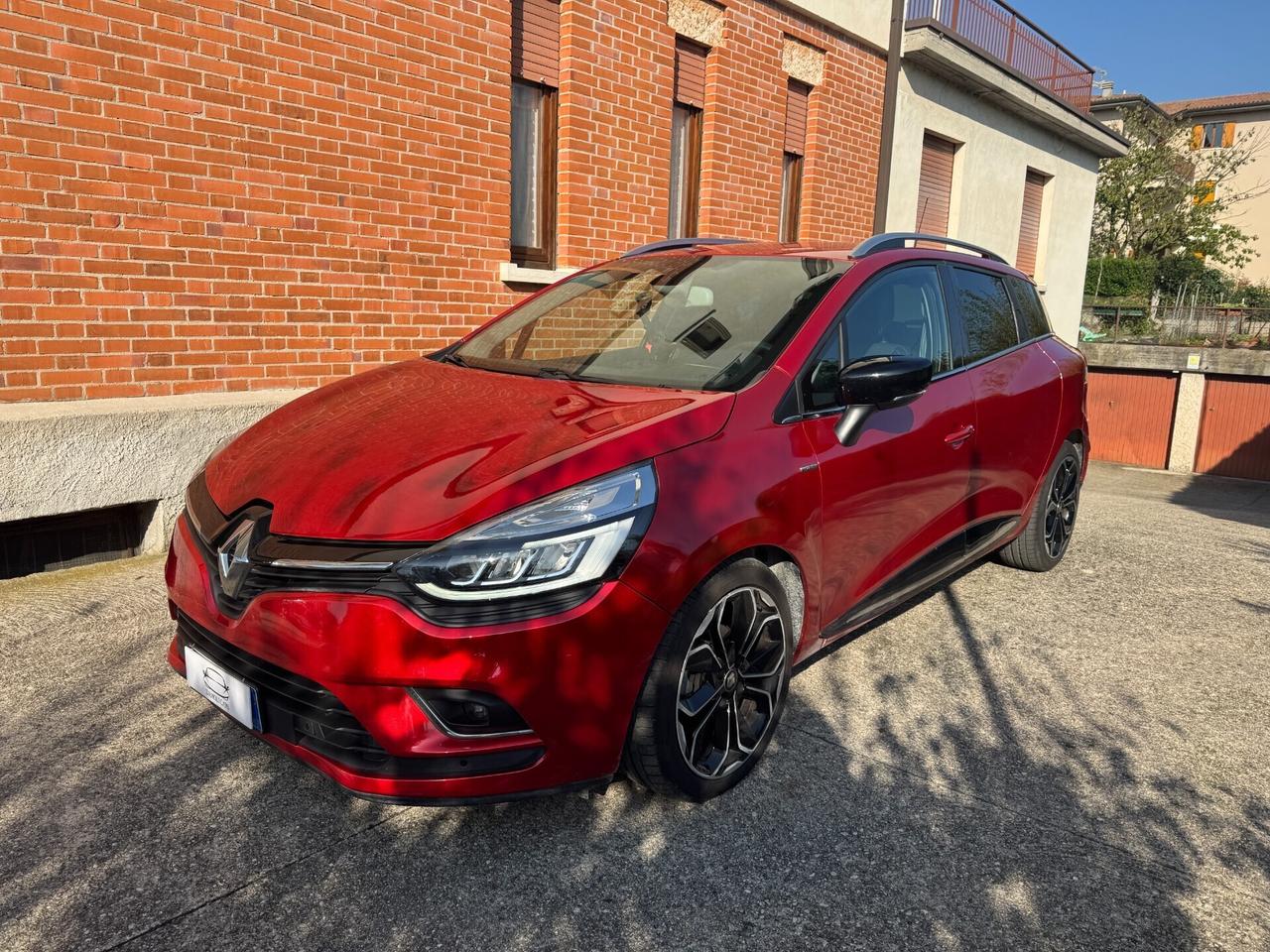 Renault Clio Sporter dCi 8V 90 CV EDC Duel2