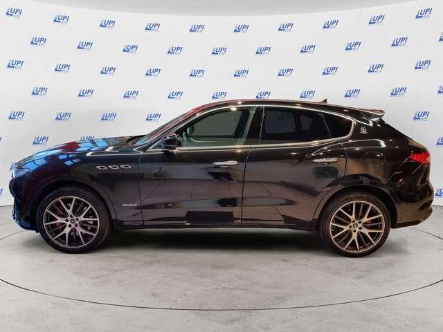 Maserati Levante V6 430 CV AWD Gransport