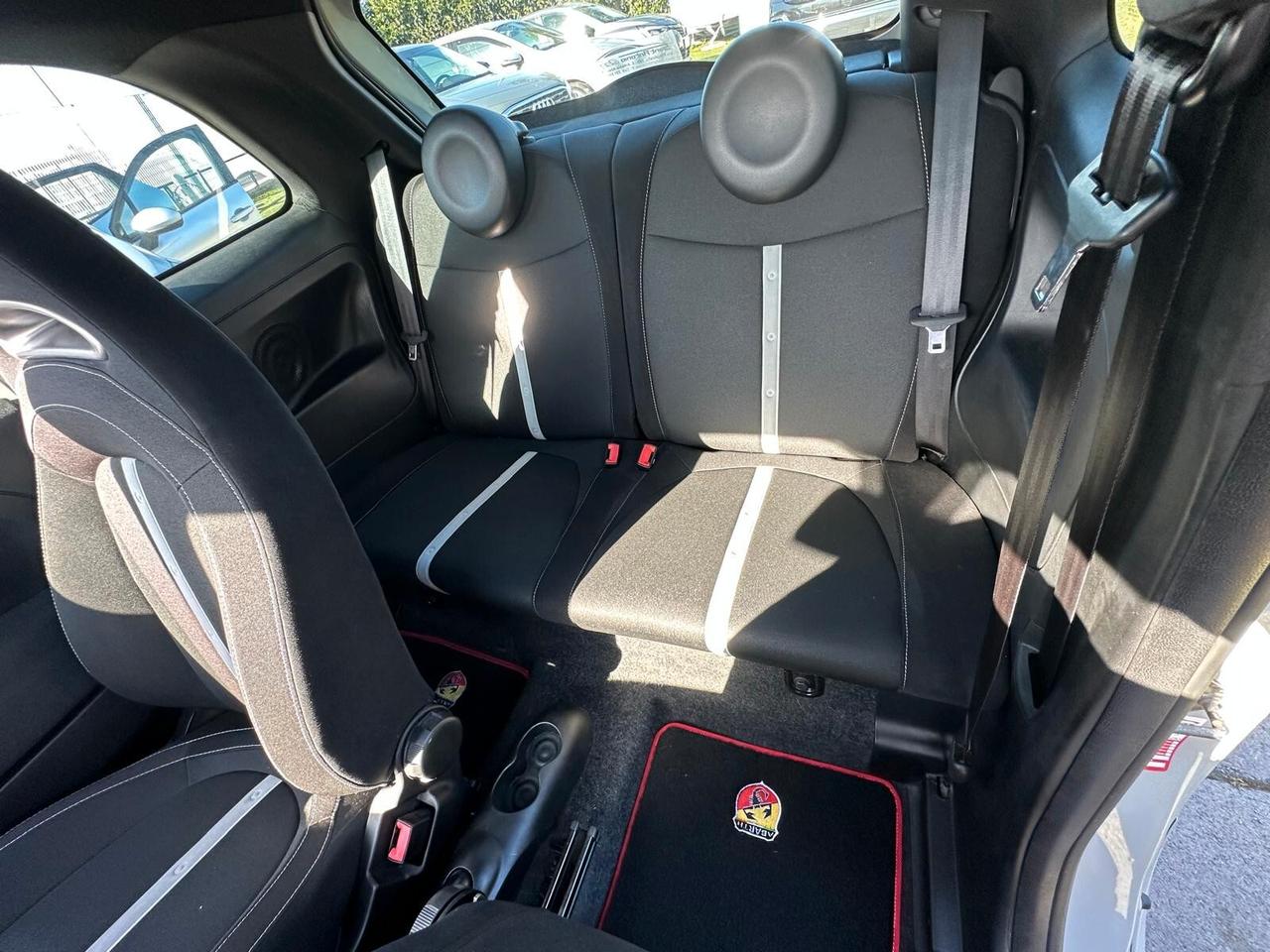 Abarth 500 1.4 Turbo T-Jet 135CV 2011