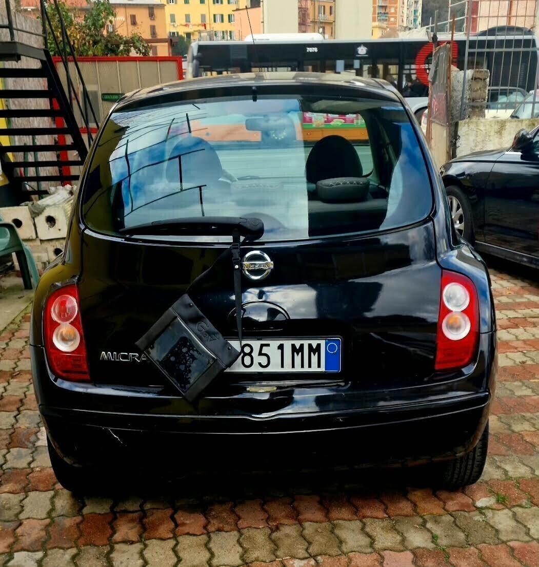 Nissan Micra 1.2 16V 5 porte Acenta neopatentati