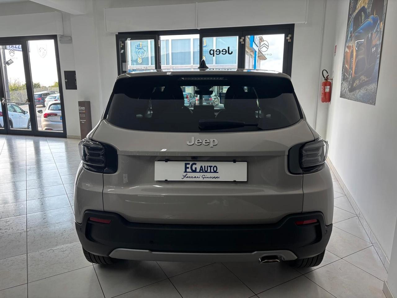 Jeep Avenger 1.2 Turbo 100 CV MHEV Summit