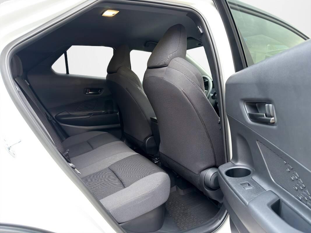 Toyota C-HR 1.8 hev Trend fwd e-cvt