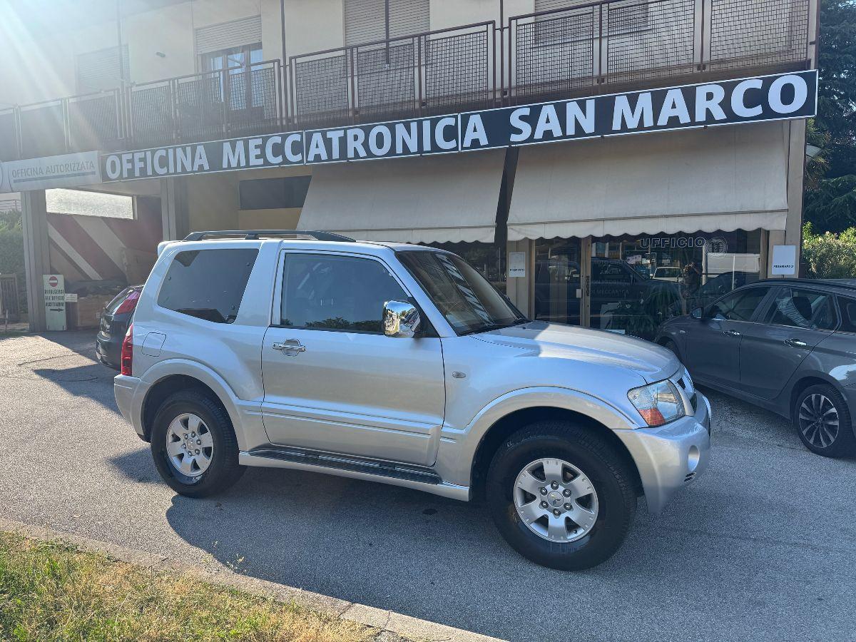 MITSUBISHI - Pajero - 3.2 16V DI-D 3p. GLS2 #GANCIOTRAINO
