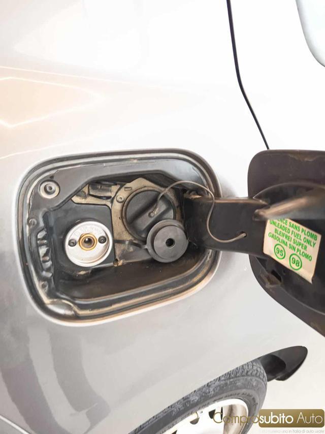 RENAULT Clio 1.2 16V 5 porte GPL