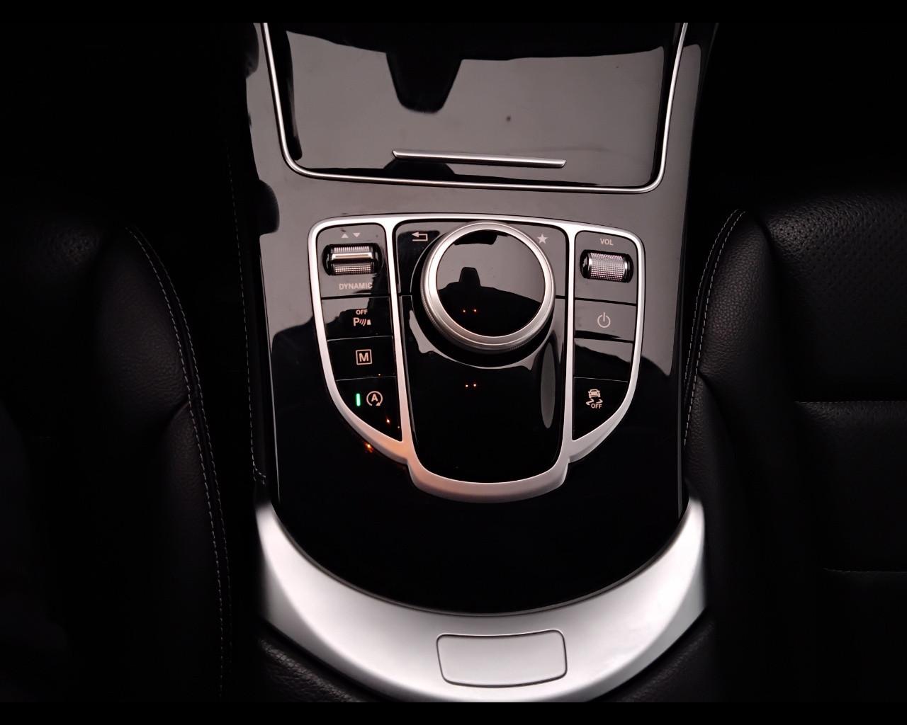 Mercedes-Benz GLC - X253 - GLC 220 d Sport 4matic auto