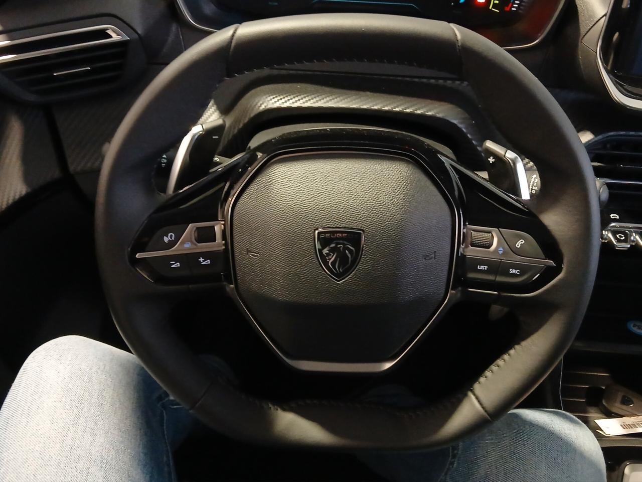 Peugeot 208 Hybrid 110 e-DCS6 Style