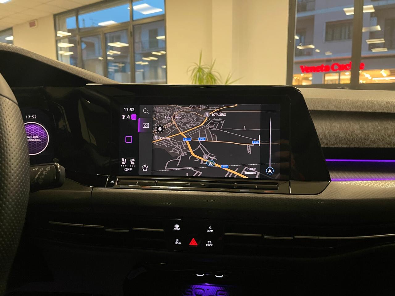 Volkswagen Golf 8 GTI 2.0 TSI 245cv DSG