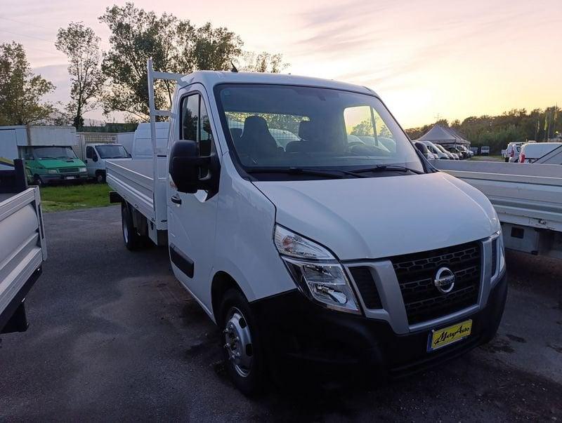 Nissan NV400 35 2.3 dCi 130CV CASSONE FISSO LUNGO