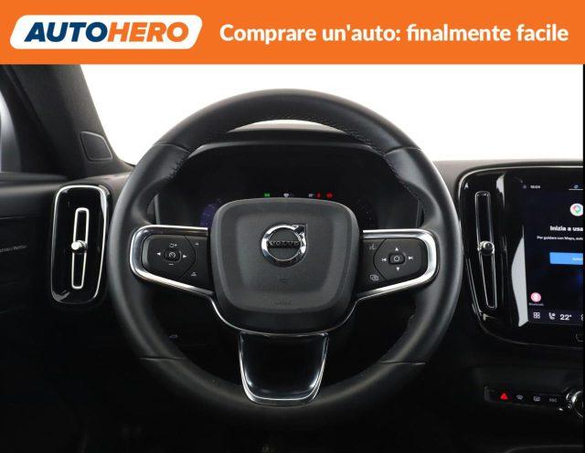 VOLVO XC40 B3 automatico Plus Dark N1