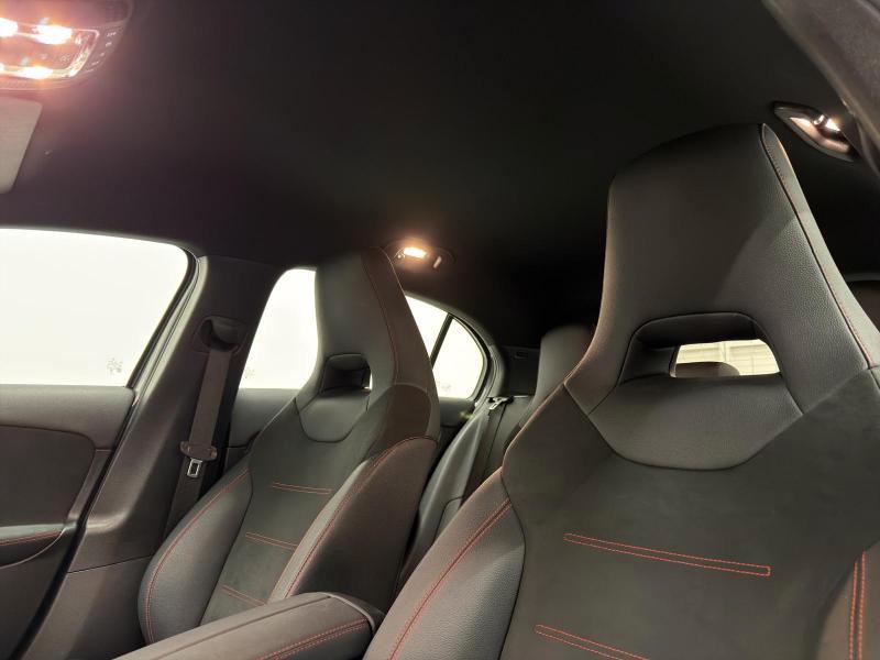 Mercedes A 180 AMG Line Premium 7G-DCT*FORMULA S*