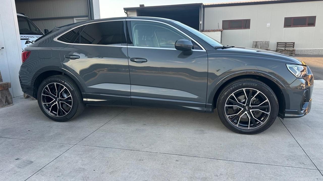 Audi Q3 35 TDI S tronic