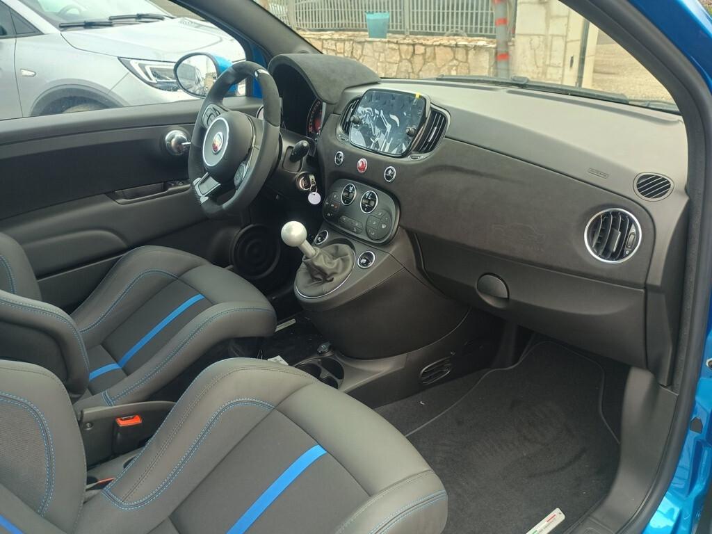 Abarth 695 1.4 Turbo T-Jet 180 CV Tributo 131 Rally KM0