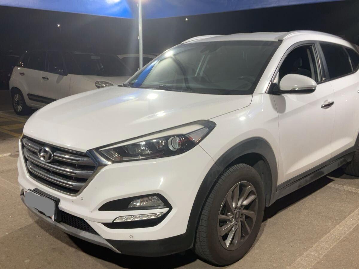 Hyundai Tucson 1.7 CRDi Xpossible ISG 2WD